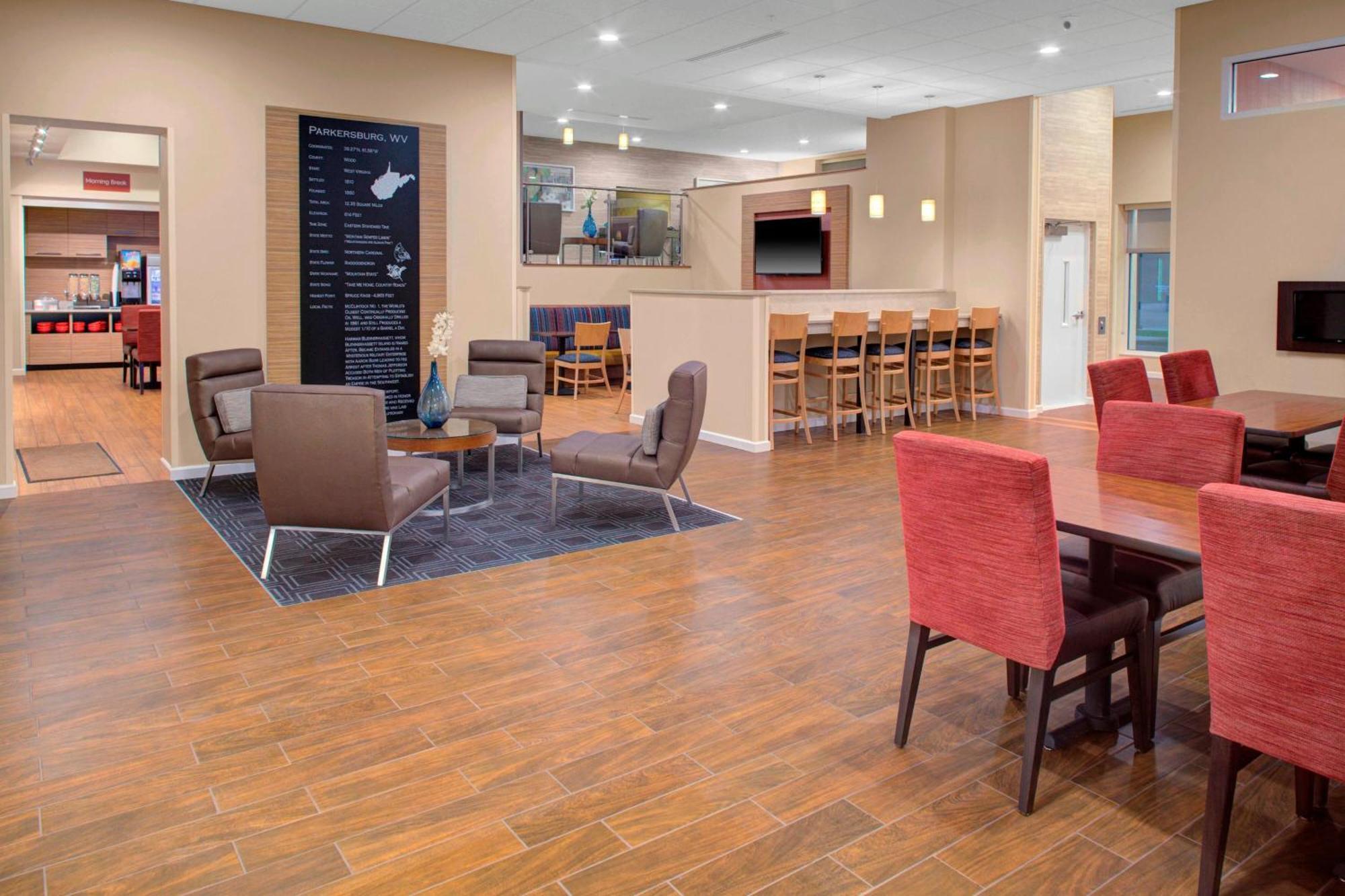 Towneplace Suites By Marriott Parkersburg Eksteriør bilde